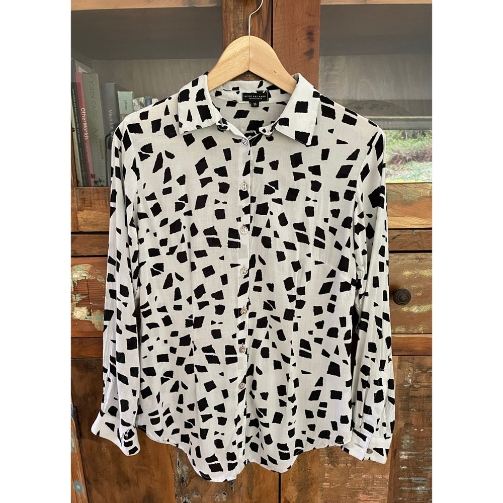 Gray and Black Abstract Print Bitte Kai Rand Button Down Shirt